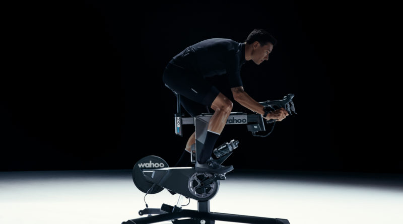 KICKR_BIKE_V2_PROFILE-RIDER_02326-800x445